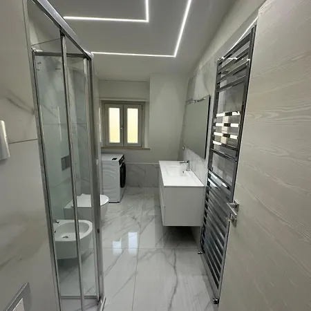 Noemi Luxury - Marina דירה ניקוטרה