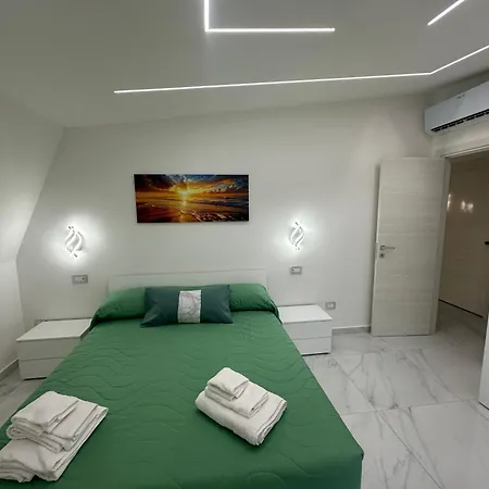 Apartment Noemi Luxury - Marina