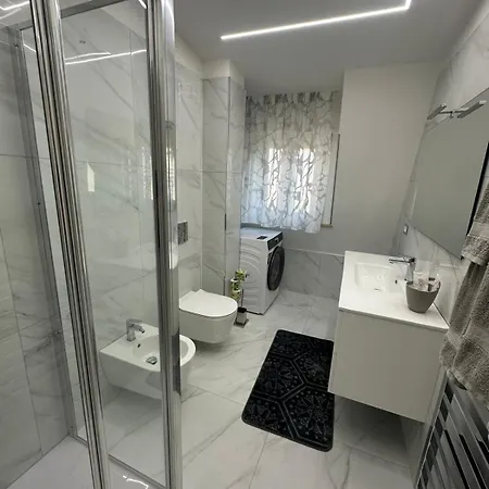 Apartment Noemi Luxury - Marina