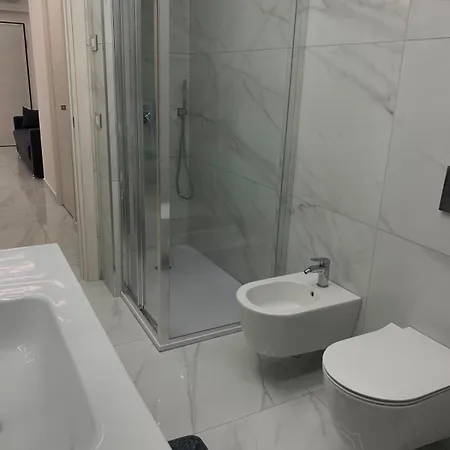 Noemi Luxury - Marina Apartment *