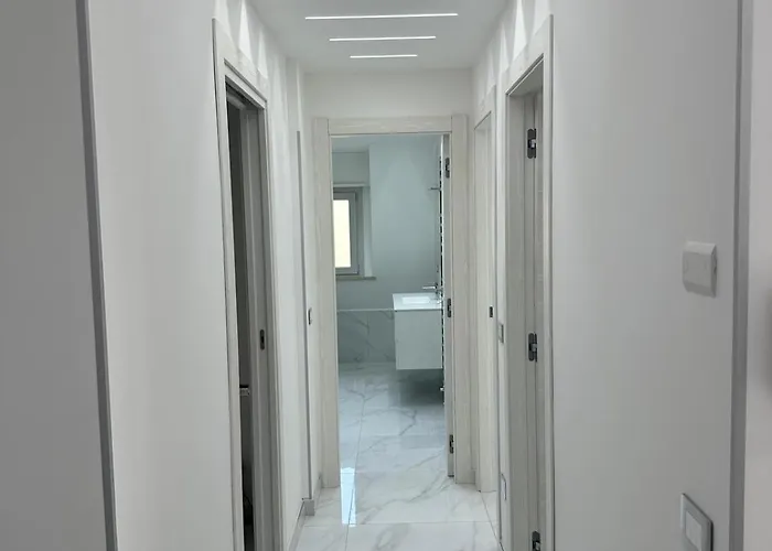 Noemi Luxury - Marina * 尼科泰拉